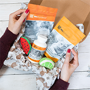 Life's Abundance Holiday Cat Gift Basket